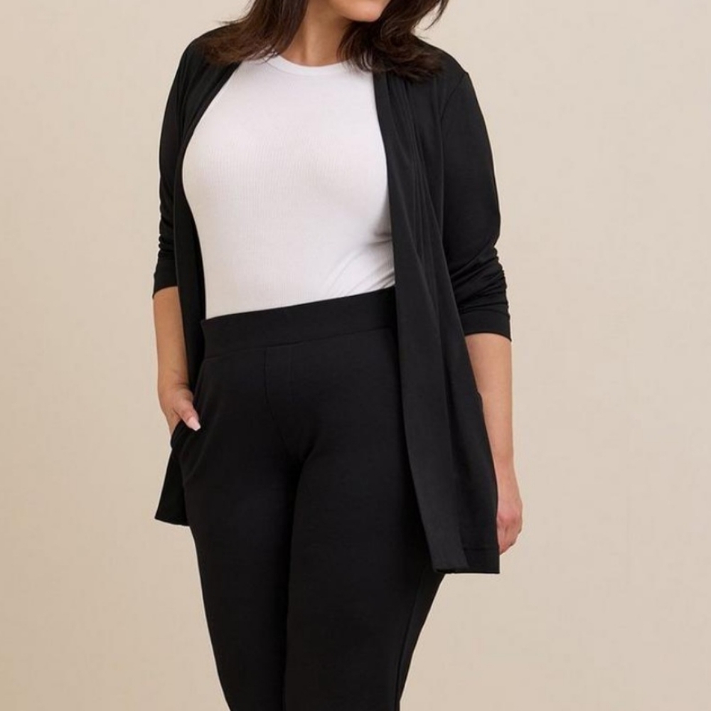 Light Weight Black Cardigan with pockets